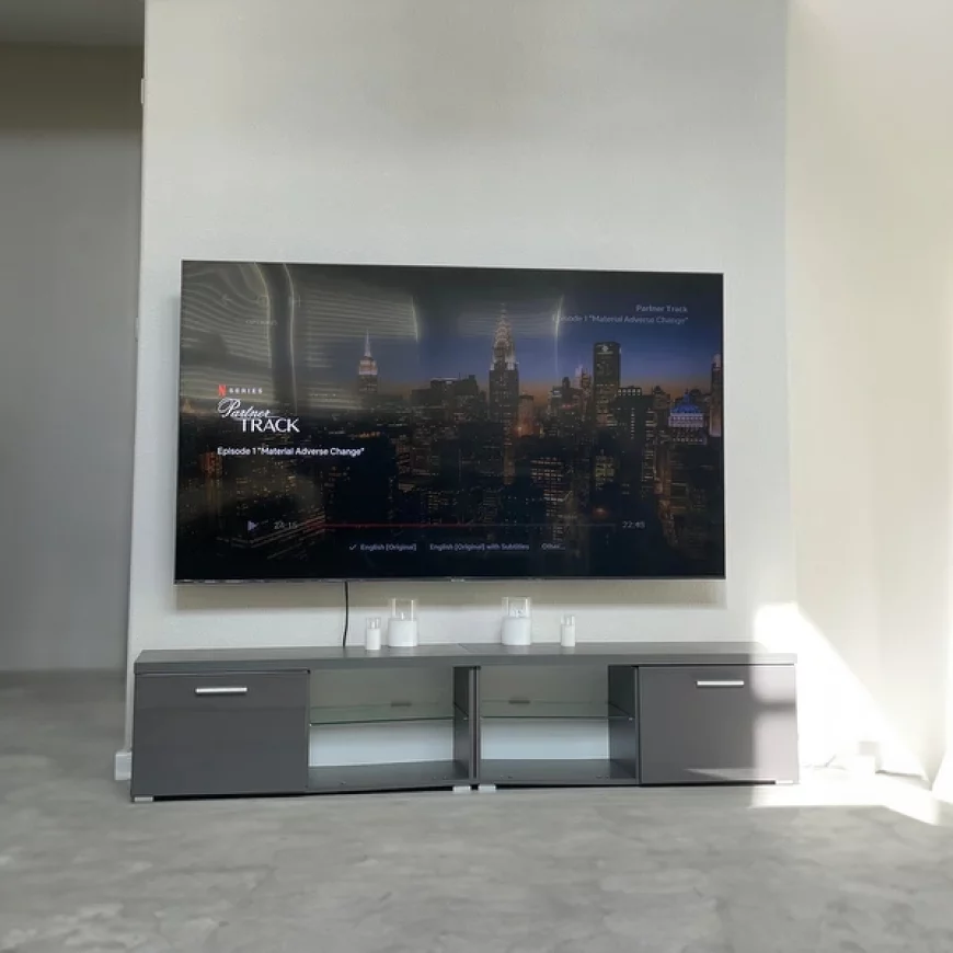 Top TVs for Movies and Streaming in 2025